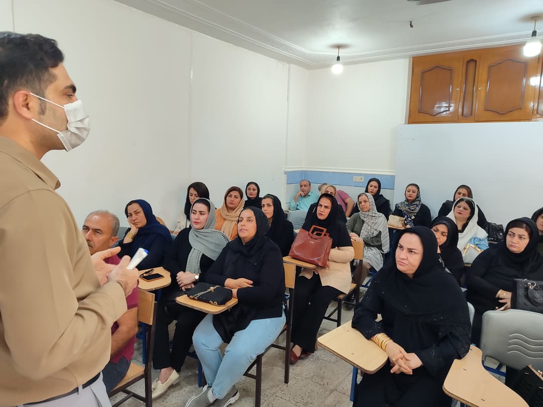 جلسه مشاوره ای با اولیا